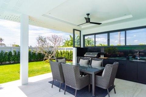 Villa in Hua Hin, Thailand 3 Schlafzimmer № 221786 - Foto 12