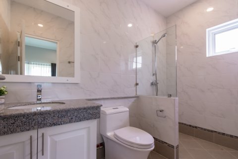 Villa in Hua Hin, Thailand 3 Schlafzimmer № 221791 - Foto 28