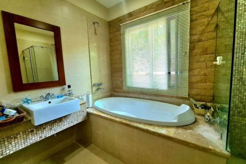 Вилла в Паттайе, Таиланд с 3 спальнями  № 144789 - фото 22