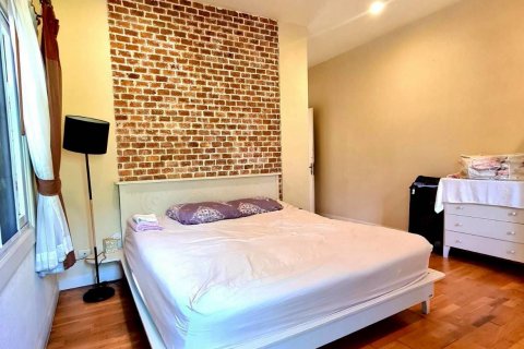 Вилла в Паттайе, Таиланд с 3 спальнями  № 144789 - фото 9