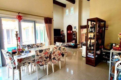 Вилла в Паттайе, Таиланд с 3 спальнями  № 144789 - фото 8