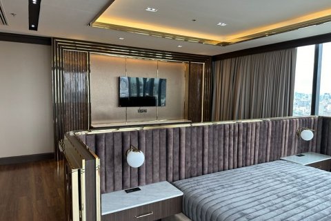 Кондоминиум с 7 спальнями в Кхлонг Сане, Бангкок, Таиланд № 137166 - фото 2