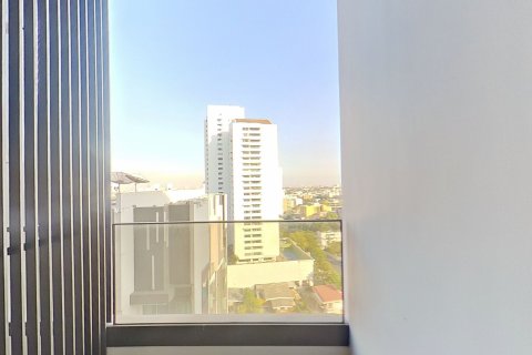 Студия в кондо в Ваттхане, Бангкок, Таиланд № 137168 - фото 9