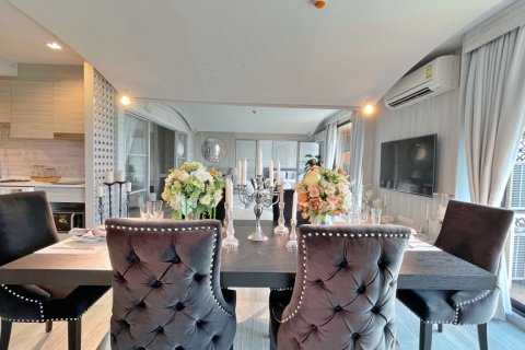 Condo in Hua Hin, Thailand, 4 bedrooms  № 168512 - photo 10