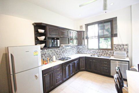 Townhouse in Cha-am, Thailand 3 bedrooms № 168515 - photo 15