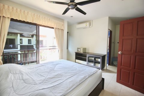 Townhouse in Cha-am, Thailand 3 bedrooms № 168515 - photo 22