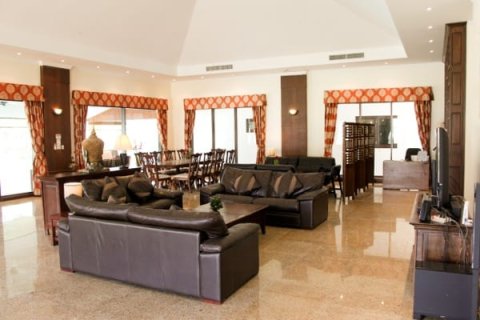 Villa in Hua Hin, Thailand 5 bedrooms № 168514 - photo 13