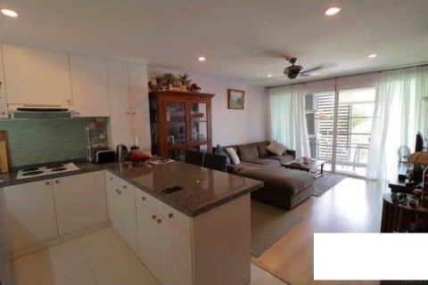 Condo in Hua Hin, Thailand, 2 bedrooms  № 168517 - photo 4