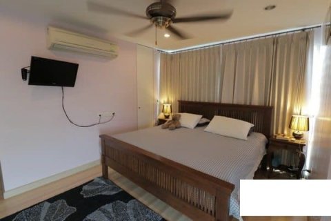 Condo in Hua Hin, Thailand, 2 bedrooms  № 168517 - photo 10