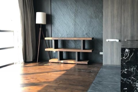 Condo à Sathon, Bangkok, Thaïlande, 2 chambres  № 154005 - photo 1