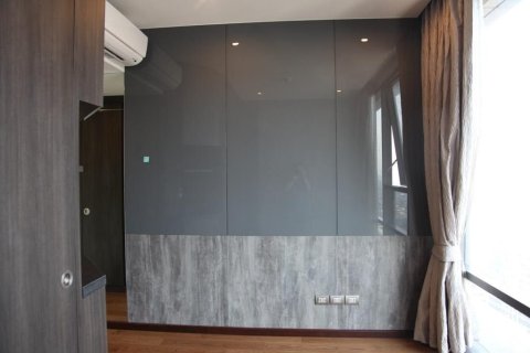 Condo à Sathon, Bangkok, Thaïlande, 2 chambres  № 154005 - photo 6