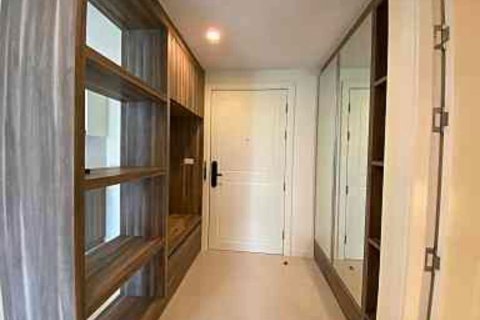 Кондоминиум с 2 спальнями в Правете, Бангкок, Таиланд № 154008 - фото 3