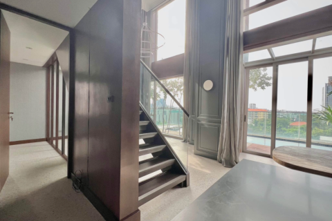 Condo in Khlong Toei, Bangkok, Thailand, 2 bedrooms  № 154010 - photo 2