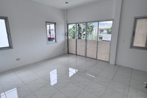 House in Phuket, Thailand 3 bedrooms № 154007 - photo 14
