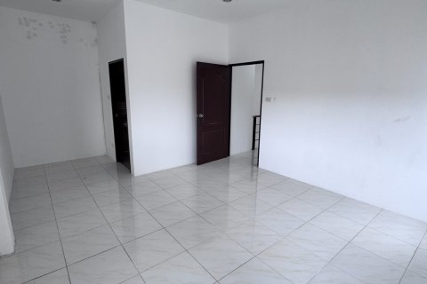 House in Phuket, Thailand 3 bedrooms № 154007 - photo 15