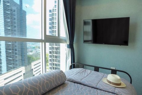 Кондоминиум с 2 спальнями в Хуай Кванге, Бангкок, Таиланд № 159666 - фото 12