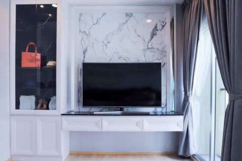 Кондоминиум с 2 спальнями в Хуай Кванге, Бангкок, Таиланд № 159666 - фото 19