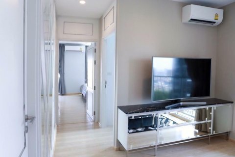 Кондоминиум с 2 спальнями в Хуай Кванге, Бангкок, Таиланд № 159666 - фото 6