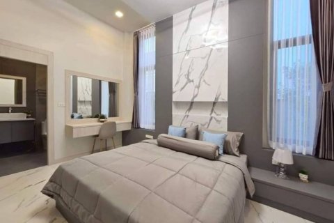 Вилла в Паттайе, Таиланд с 3 спальнями № 114390 - фото 9