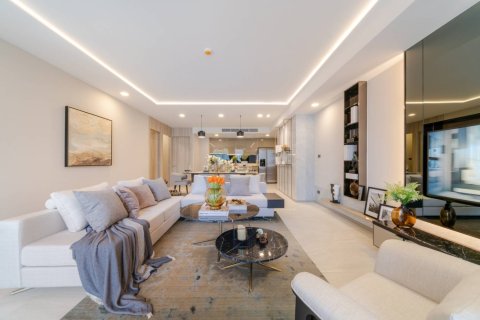 Condo à Bangkok, Thaïlande, 3 chambres  № 181174 - photo 20