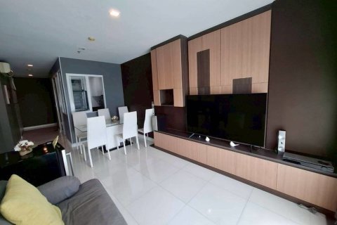 Кондоминиум с 3 спальнями в Бангкоке, Таиланд № 66707 - фото 1