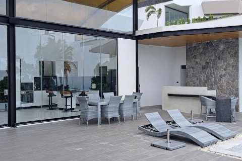 Villa in Ko Samui, Thailand 3 bedrooms № 161887 - photo 5