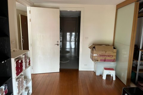 Studio dans le Condo à Watthana, Bangkok, Thaïlande  № 161885 - photo 4