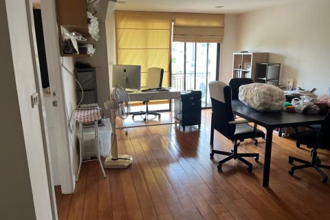 Studio dans le Condo à Watthana, Bangkok, Thaïlande  № 161885 - photo 6