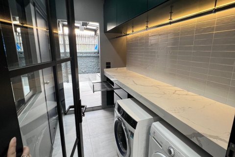 House in Suan Luang, Bangkok, Thailand 7 bedrooms № 161884 - photo 13