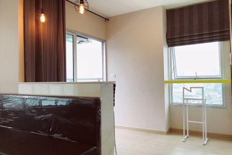 Condo à Chom Thong, Bangkok, Thaïlande, 2 chambres  № 161882 - photo 15