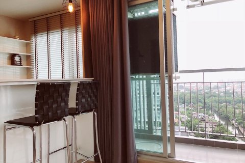 Condo à Chom Thong, Bangkok, Thaïlande, 2 chambres  № 161882 - photo 4