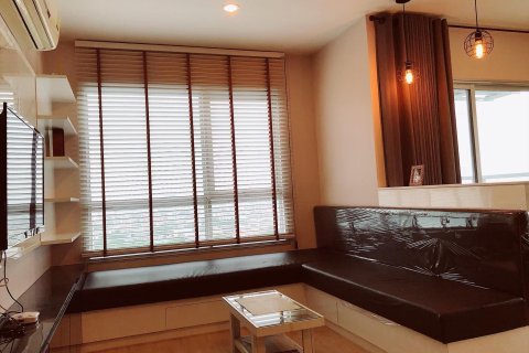 Condo à Chom Thong, Bangkok, Thaïlande, 2 chambres  № 161882 - photo 13