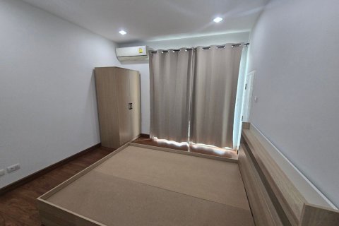 Таунхаус в Ванг Тонг Ланге, Бангкок, Таиланд с 3 спальнями  № 152933 - фото 20