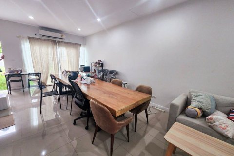 Таунхаус в Ванг Тонг Ланге, Бангкок, Таиланд с 3 спальнями  № 152933 - фото 10