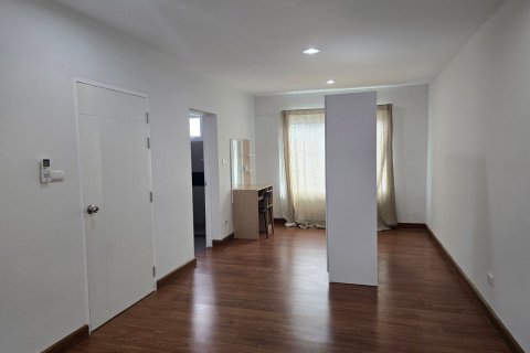 Таунхаус в Ванг Тонг Ланге, Бангкок, Таиланд с 3 спальнями  № 152933 - фото 29