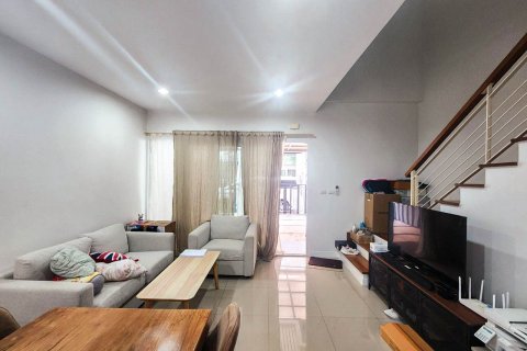 Таунхаус в Ванг Тонг Ланге, Бангкок, Таиланд с 3 спальнями  № 152933 - фото 8