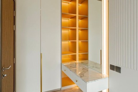 Кондоминиум с 2 спальнями в Ваттхане, Бангкок, Таиланд № 152932 - фото 4