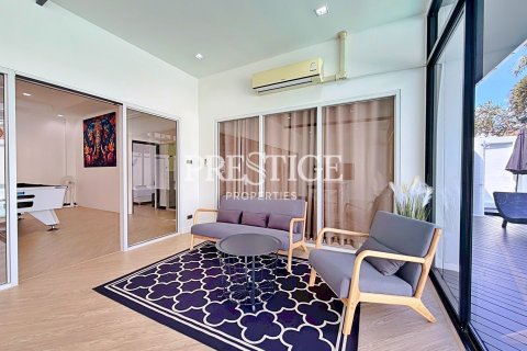 House in Pattaya, Thailand 3 bedrooms № 197939 - photo 4
