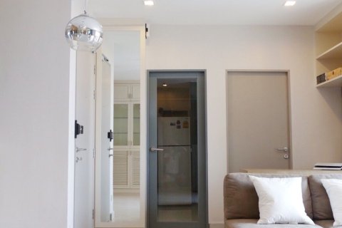 Condo à Phra Khanong, Bangkok, Thaïlande, 2 chambres № 148990 - photo 5