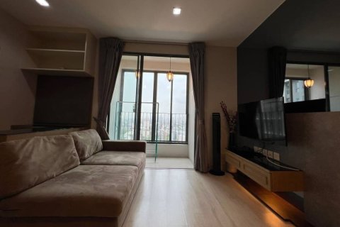 Condo à Phra Khanong, Bangkok, Thaïlande, 2 chambres № 148990 - photo 3