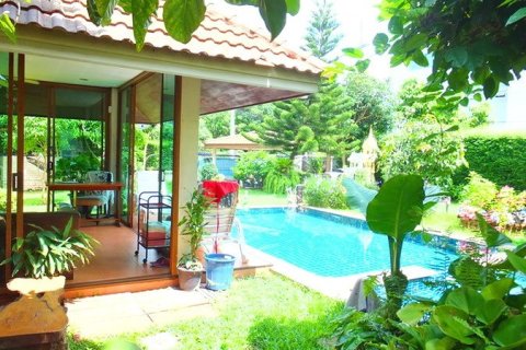 Haus in Pattaya, Thailand 5 Schlafzimmer № 223073 - Foto 15