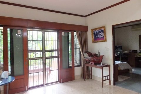 Haus in Pattaya, Thailand 5 Schlafzimmer № 223073 - Foto 14