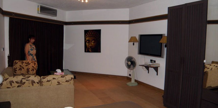 Studio in the Condo in Pattaya, Thailand  № 176538
