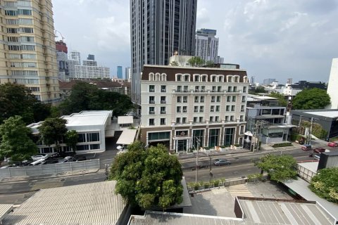 Condo à Watthana, Bangkok, Thaïlande, 2 chambres № 200961 - photo 11