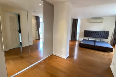 Condo à Watthana, Bangkok, Thaïlande, 3 chambres № 200960 - photo 10