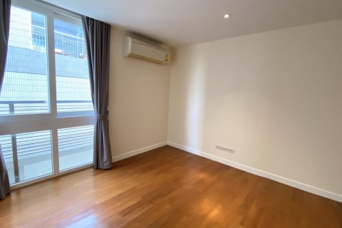 Condo à Watthana, Bangkok, Thaïlande, 3 chambres № 200960 - photo 3