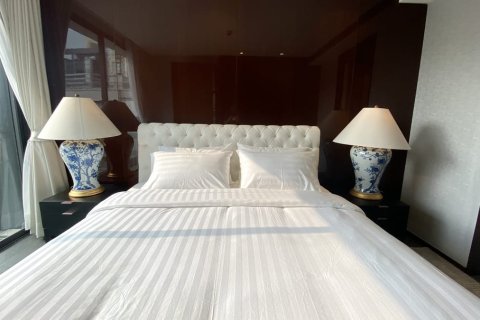 Condo à Watthana, Bangkok, Thaïlande, 3 chambres № 200963 - photo 12