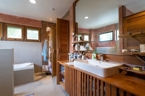 House in Chiang Mai, Thailand 3 bedrooms № 121835 - photo 21