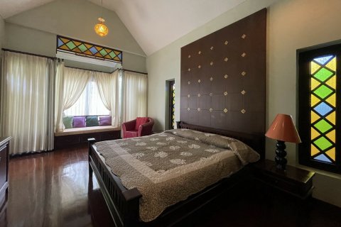 House in Chiang Mai, Thailand 5 bedrooms № 121832 - photo 15