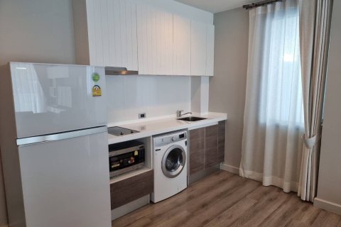 Condo in Hua Hin, Thailand, 2 bedrooms № 139251 - photo 6